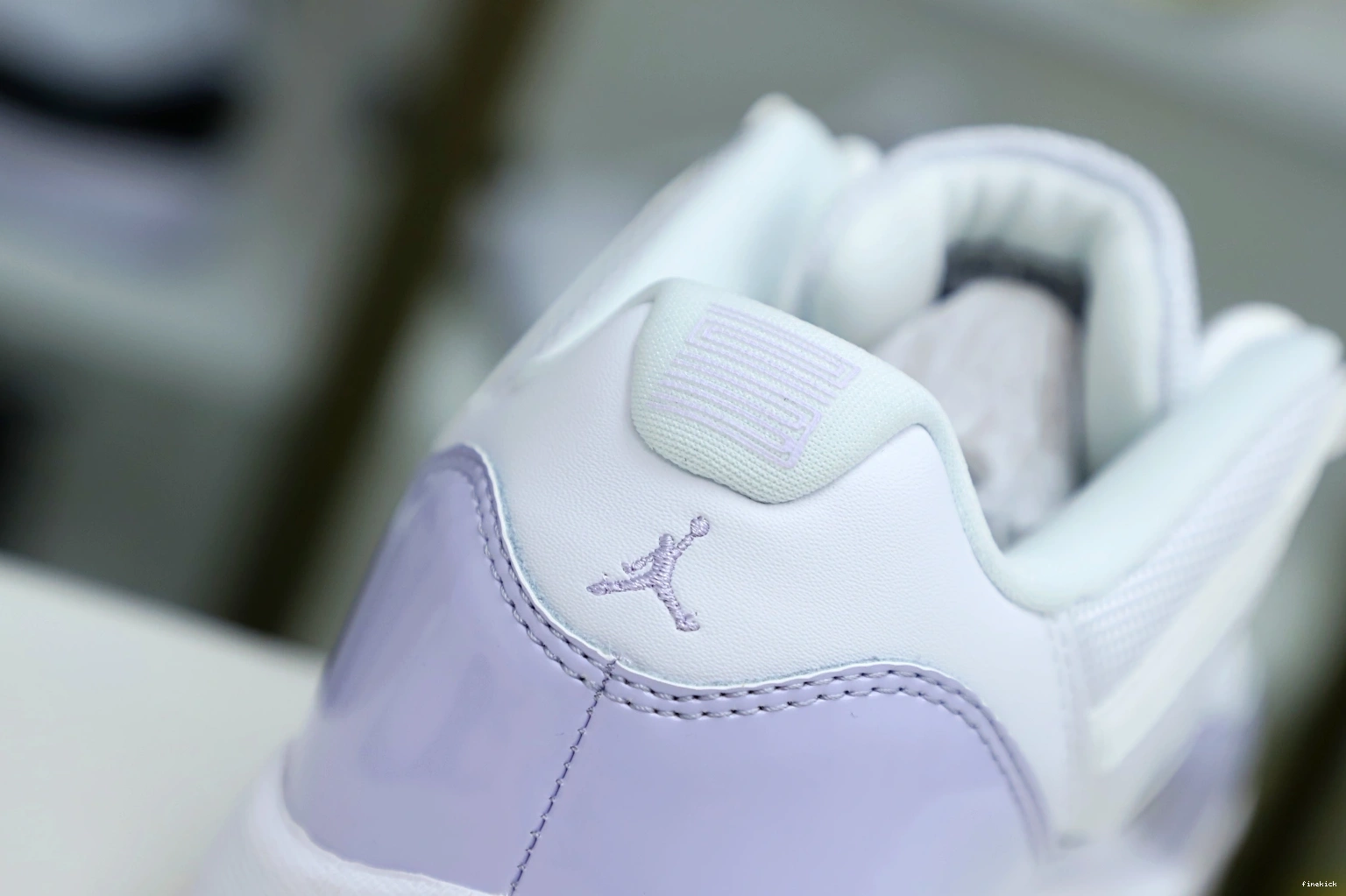 VIOLET LOW 11 JORDAN PURE AIR 0303